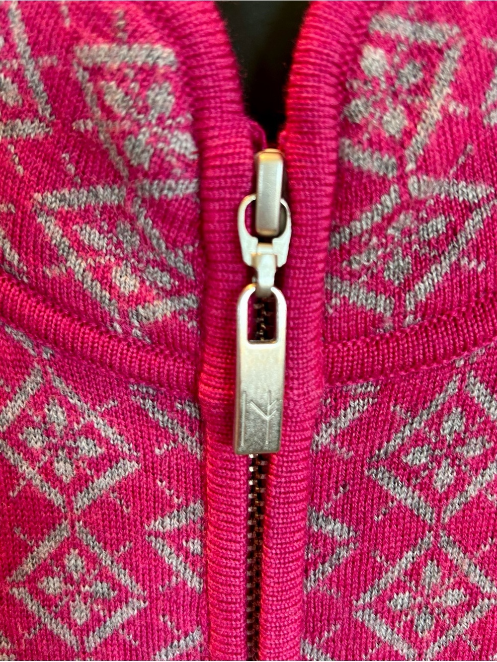Neve Nordic Merino Wool Pink Patterned Zip-Front Sleeveless Vest Sz S - Picture 5 of 9